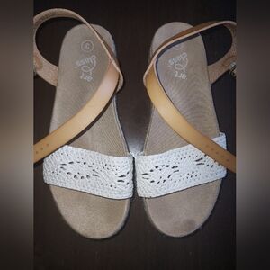 Kids' Mari Ankle Strap Sandals from the brand Art Class